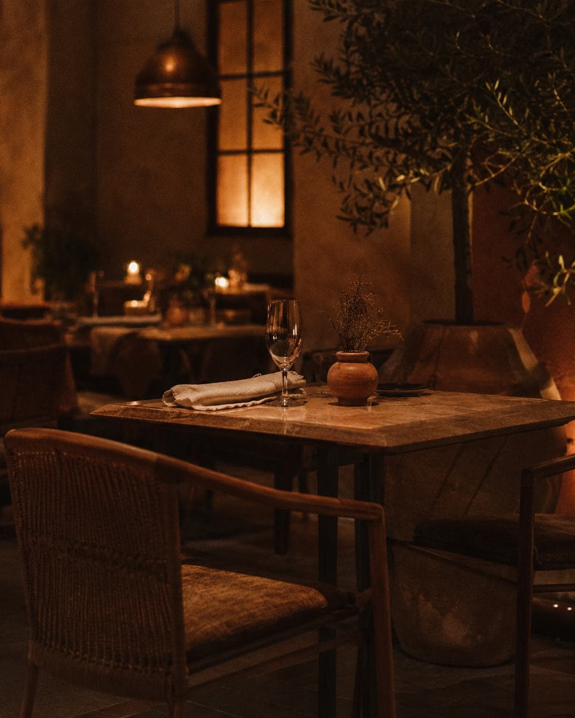 A table made for lingering
